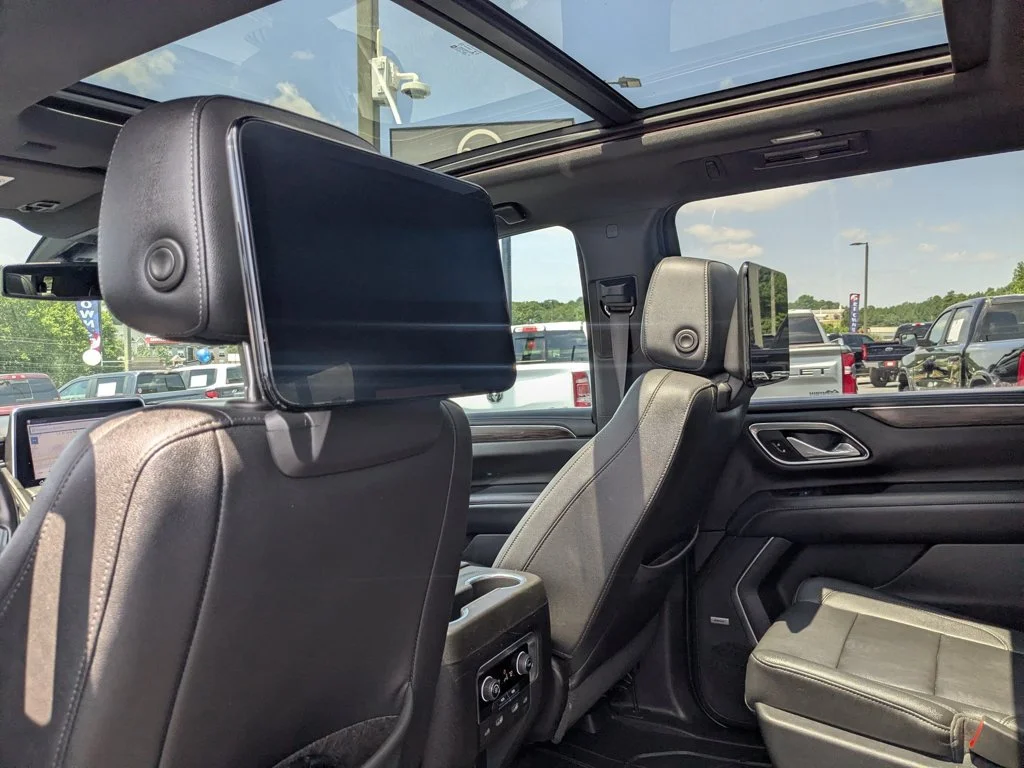 Used 2021 Shadow Gray Metallic Chevrolet Z71 image 28