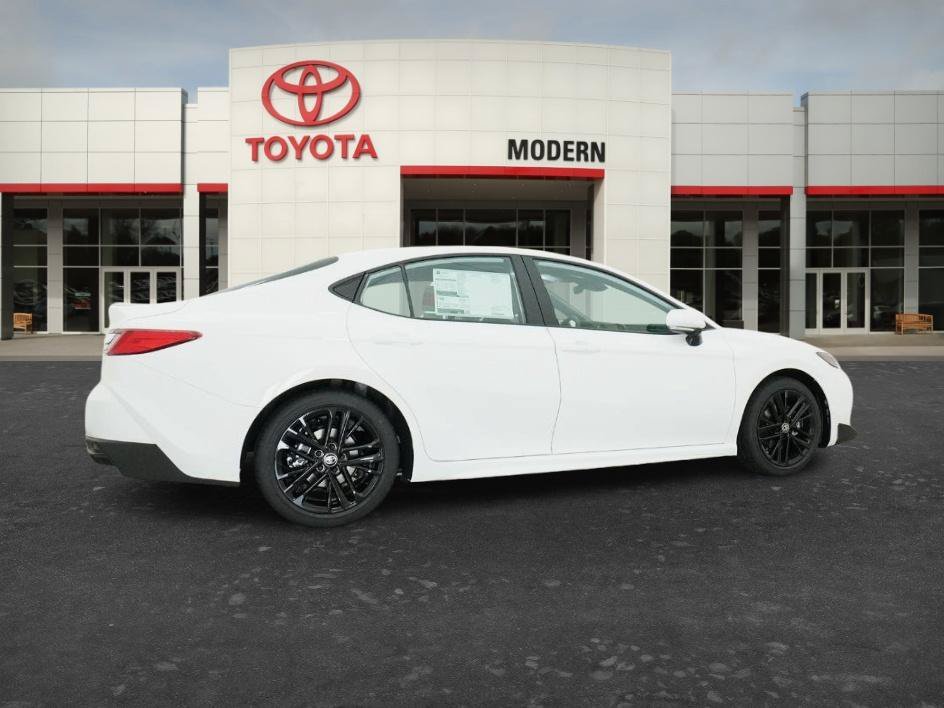 New 2026 Ice Cap Toyota SE image 5