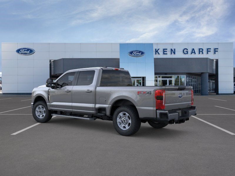 New 2026 Carbonized Gray Metallic Ford XLT image 4