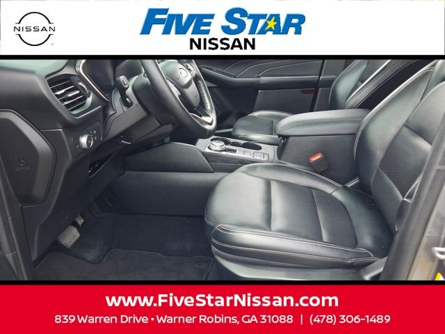 Used 2021 Gray Ford SEL image 5