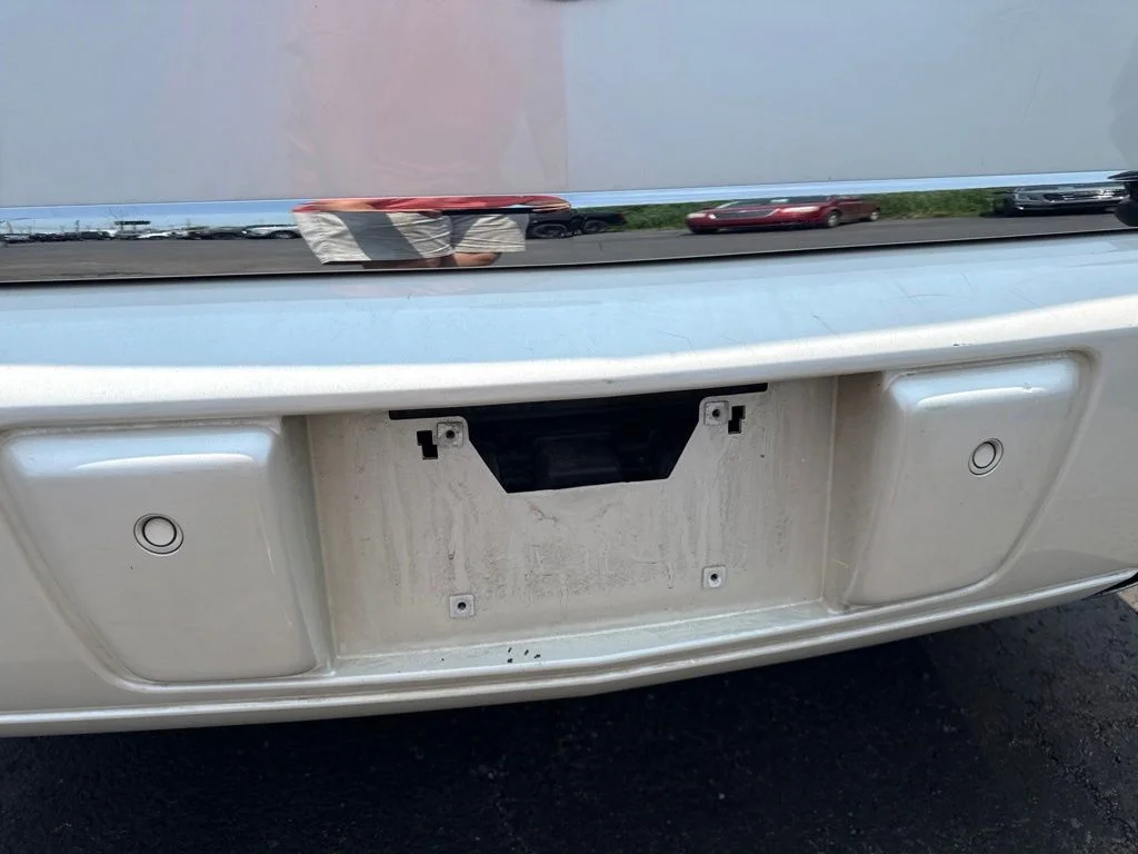 Used 2011 White Cadillac Platinum image 21