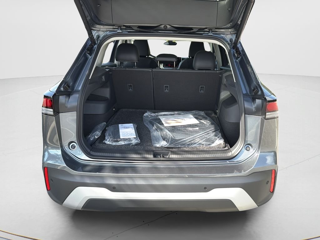 New 2026 Platinum Gray Metallic Volkswagen 2.0T SE image 11