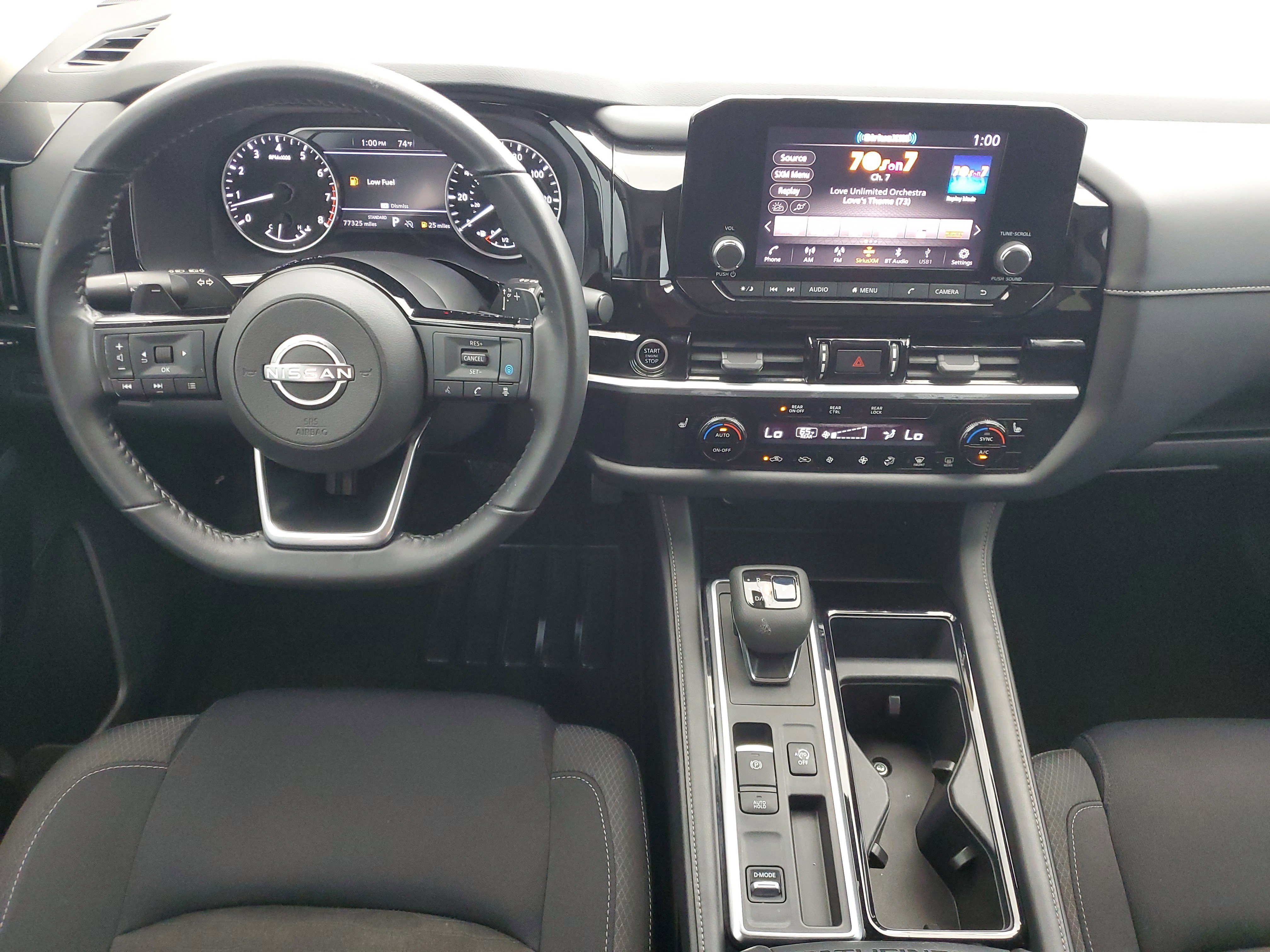 Used 2022 Scarlet Ember Tintcoat Nissan SV image 15