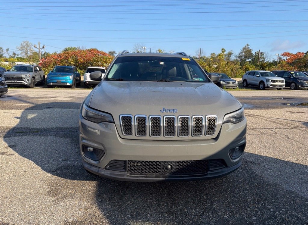Used 2021 Gray Jeep Latitude Lux image 10