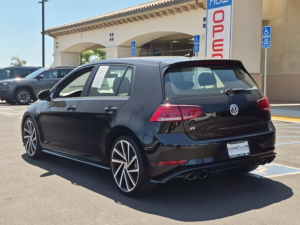 Used 2018  Volkswagen DCC & Navigation 4Motion image 7