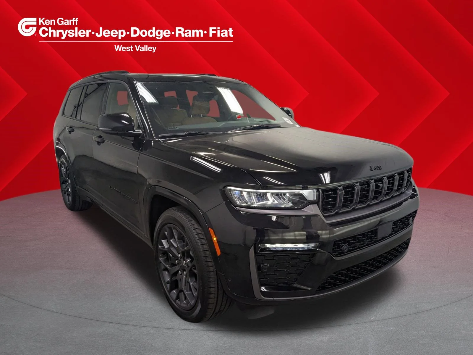 2026 Jeep Grand Cherokee L Summit 4x4's photo