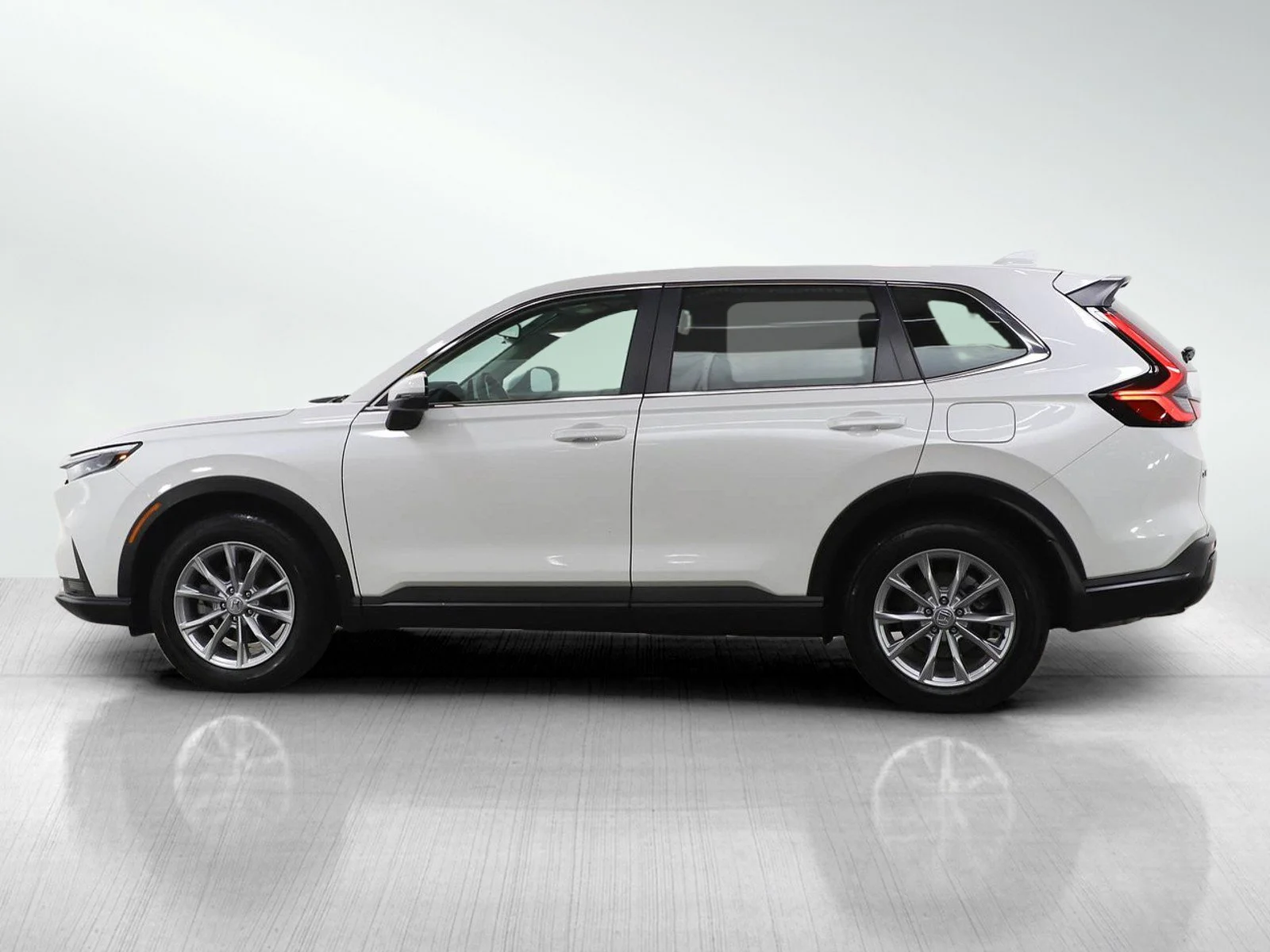 Used 2024 Honda CR-V EX with VIN 2HKRS4H4XRH406335 for sale in Burnsville, Minnesota