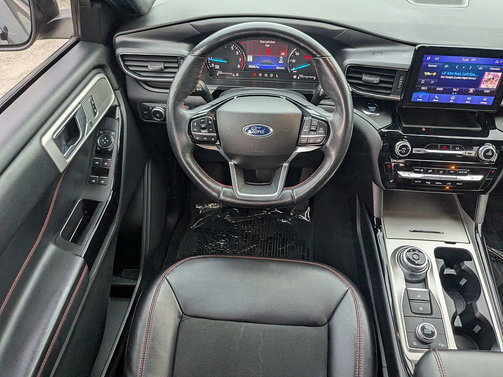 2022 Ford Explorer ST-LINE - Photo 17