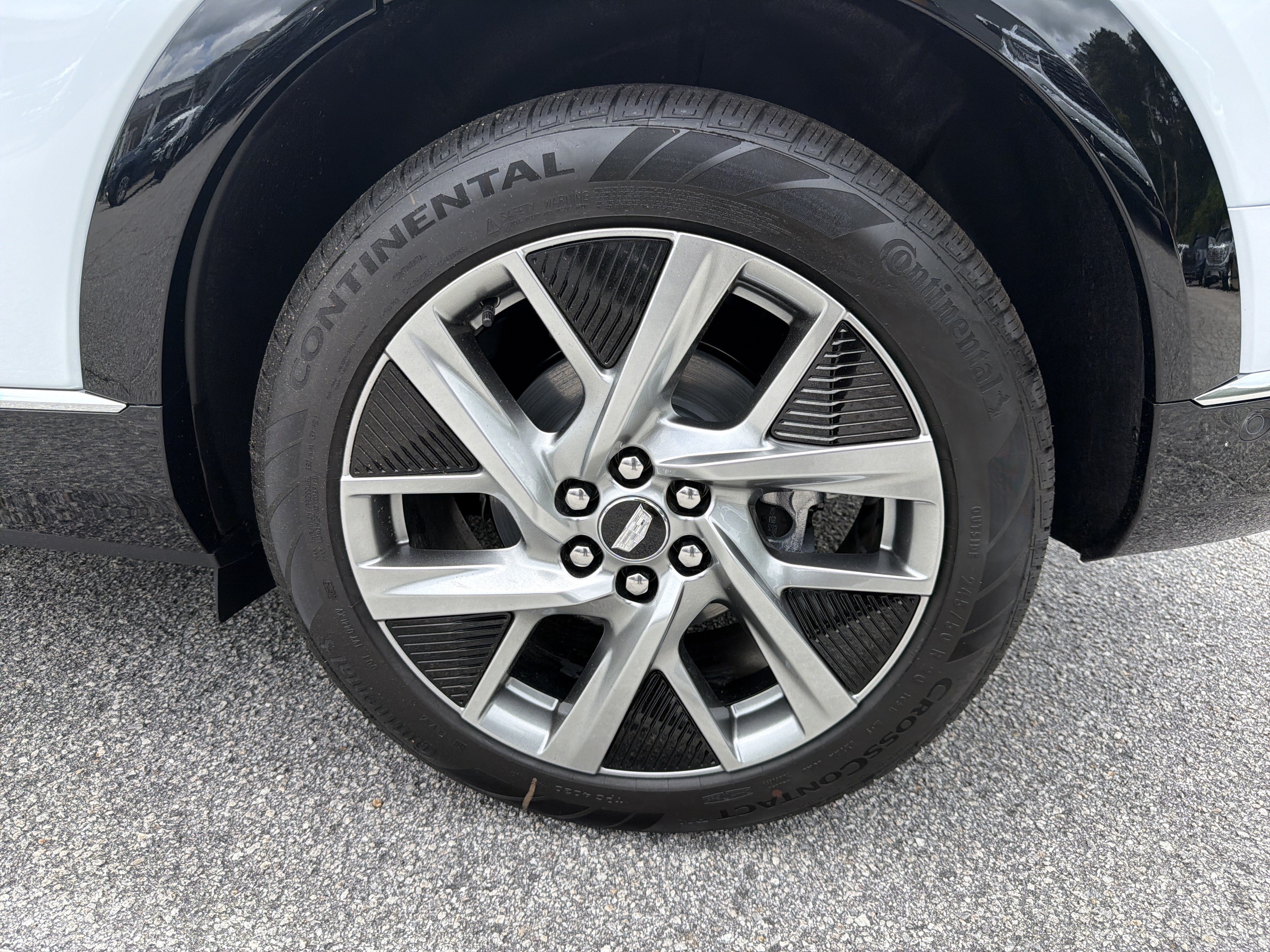 2026 Cadillac OPTIQ Luxury - Photo 18