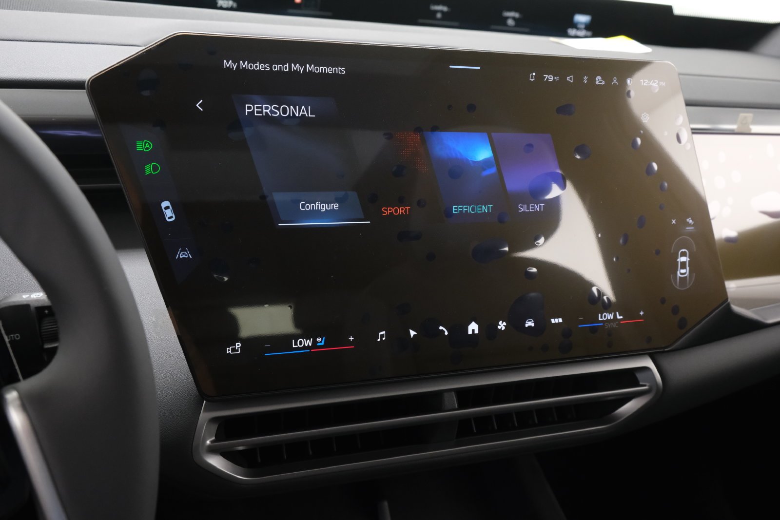 New 2027 Dravit Grey Metallic BMW  image 19