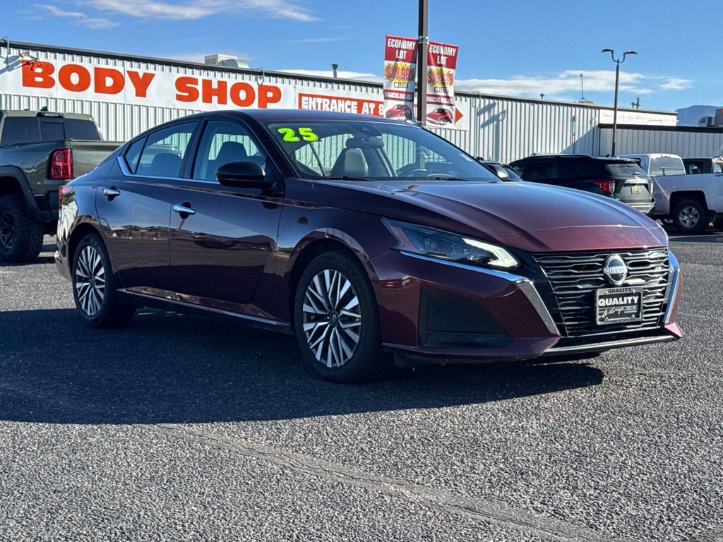 2025 Nissan Altima