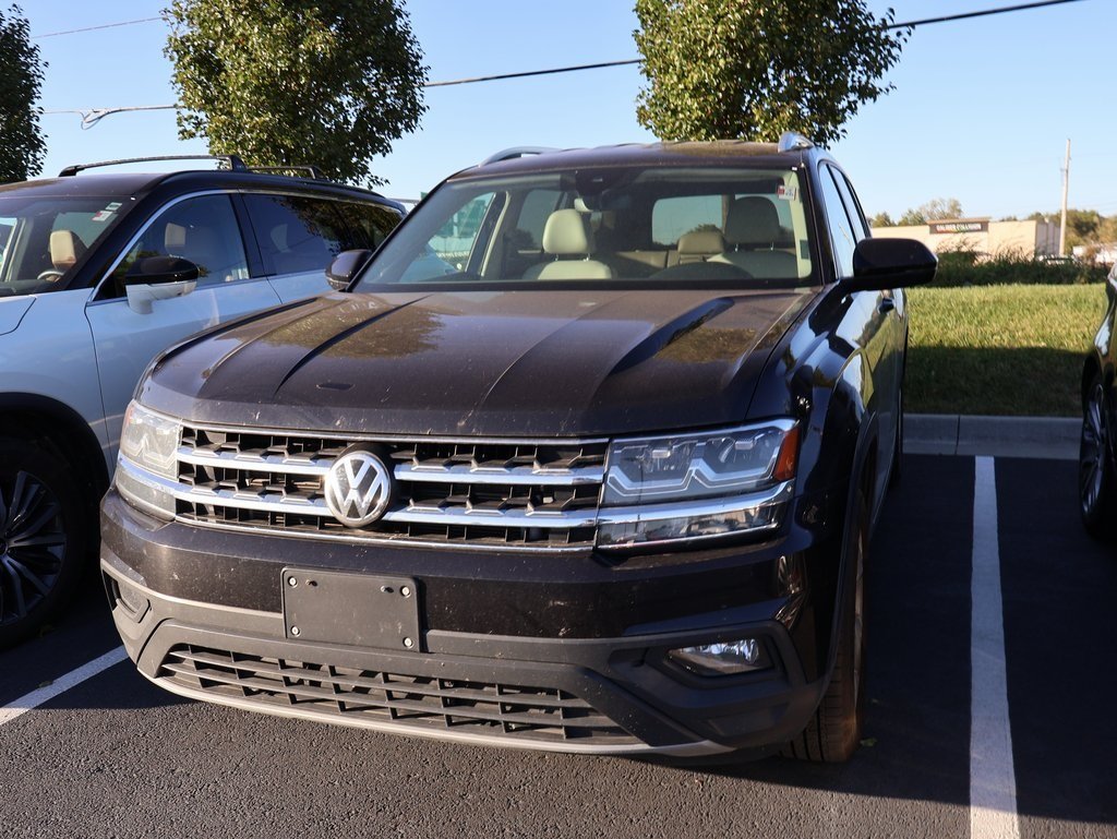 2018 Volkswagen Atlas V6 SE Technology photo 2