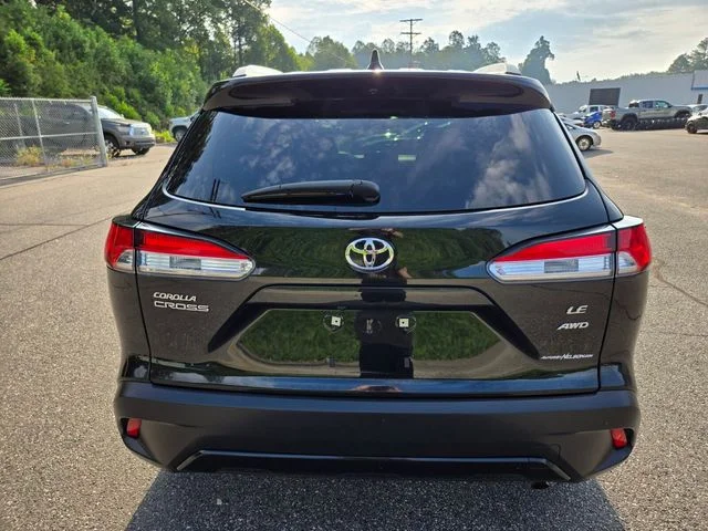 Used 2022 Black Toyota LE image 7