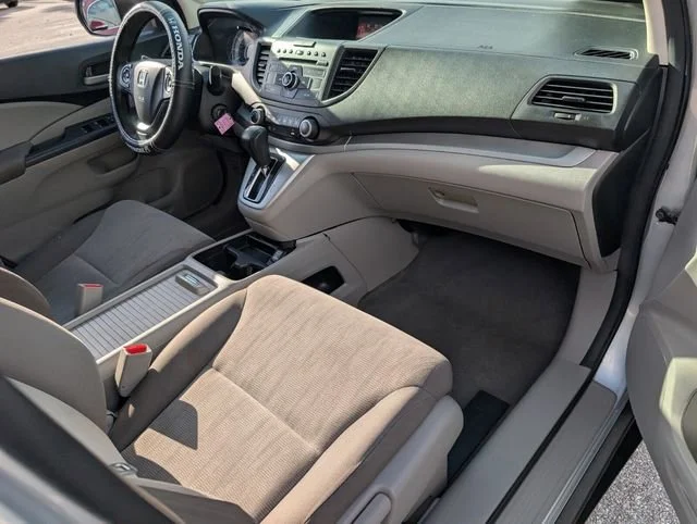 2013 Honda CR-V LX - Photo 13
