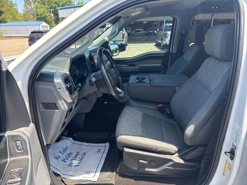 Used 2022 White Ford XLT image 5