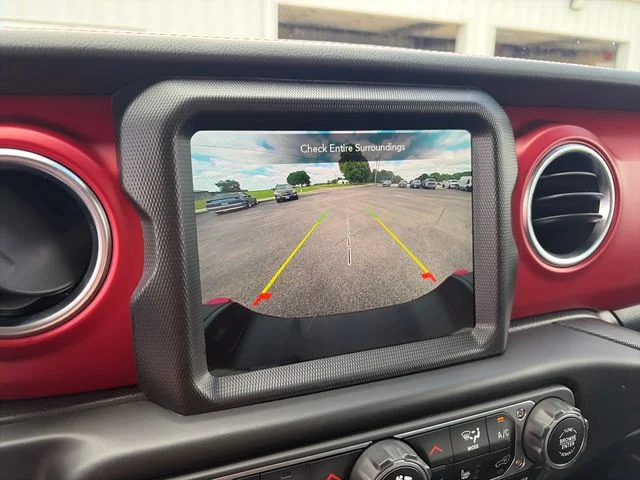 Used 2023 Gray Jeep Rubicon image 19