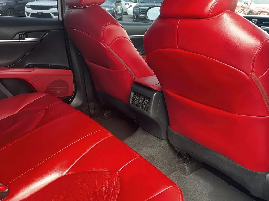 Used 2020 Wind Chill Pearl Toyota XSE image 22