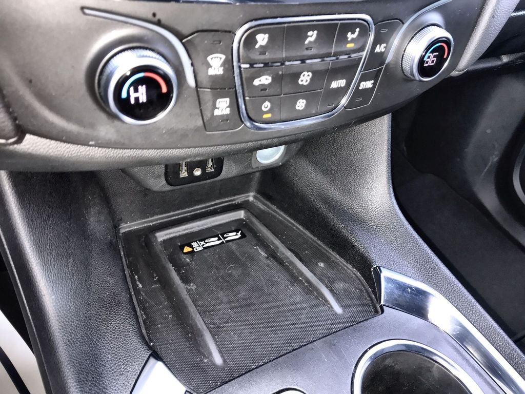 Used 2023 White Chevrolet LT image 18