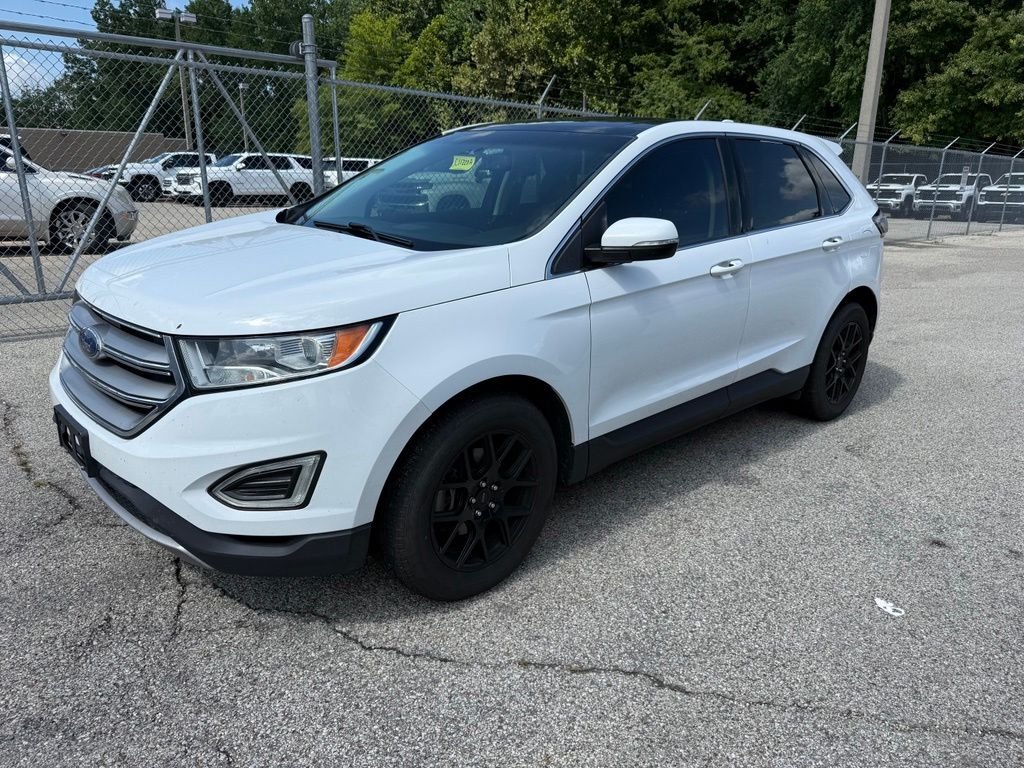 Used 2016 White Ford SEL image 2