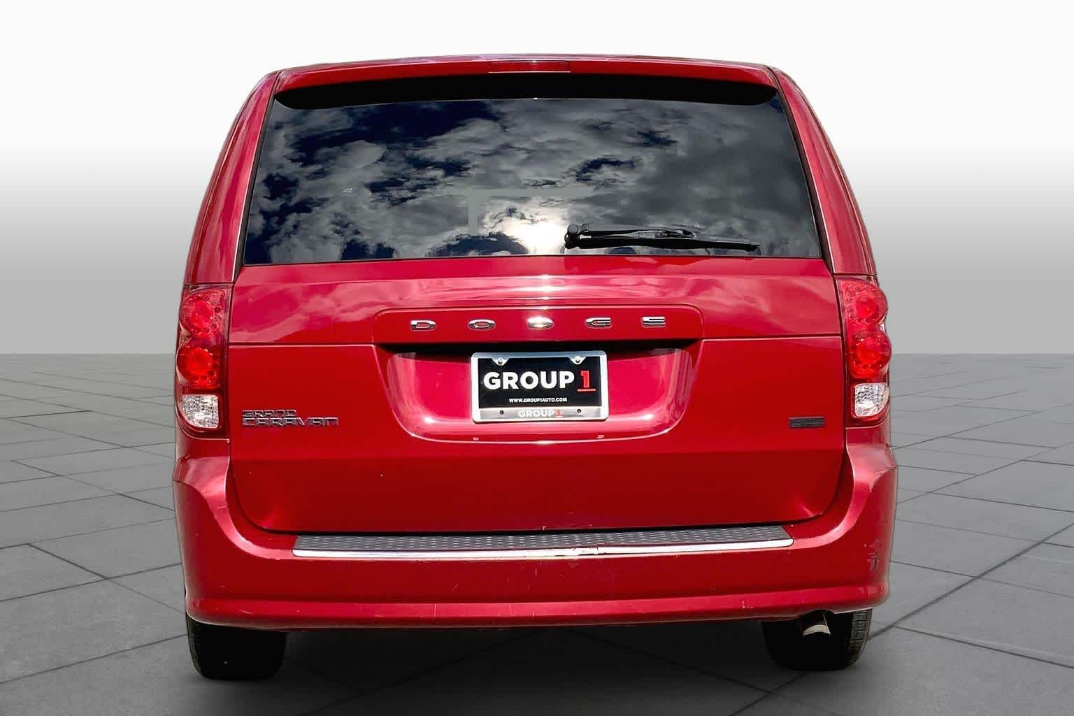 Used 2013 Redline Two-Coat Pearl Dodge SXT image 5