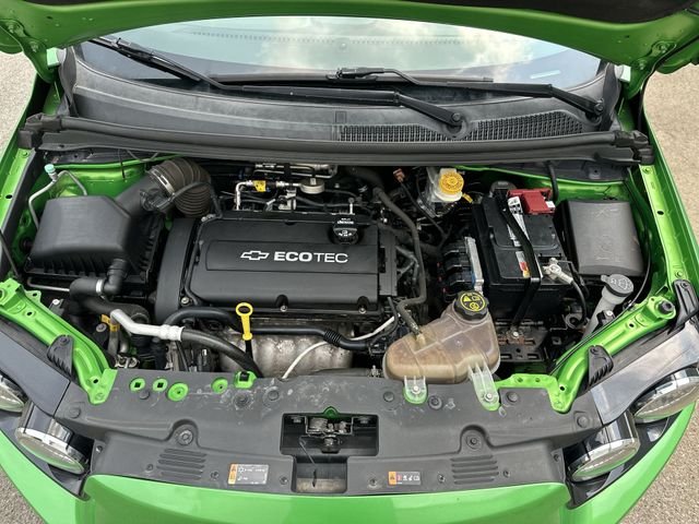 Used 2016 Green Chevrolet LT image 19