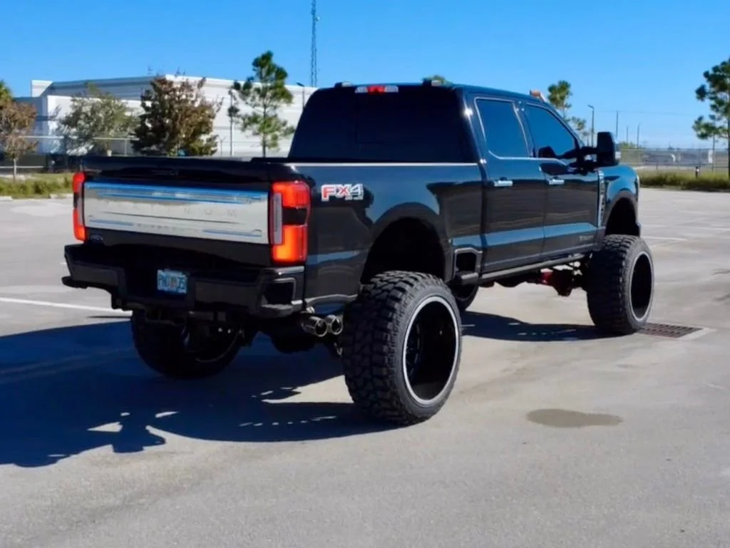 Used 2024 Black Metallic Ford Platinum image 31