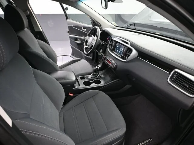 2019 Kia Sorento LX - Photo 45