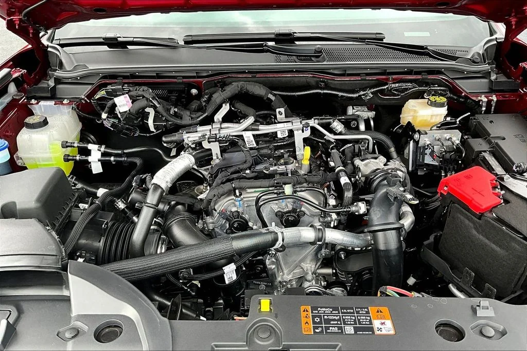 New 2026 Ruby Red Metallic Tinted Clearcoat Ford XL image 12