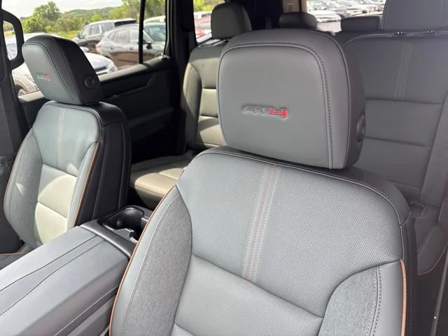 2026 GMC Acadia AT4 - Photo 38