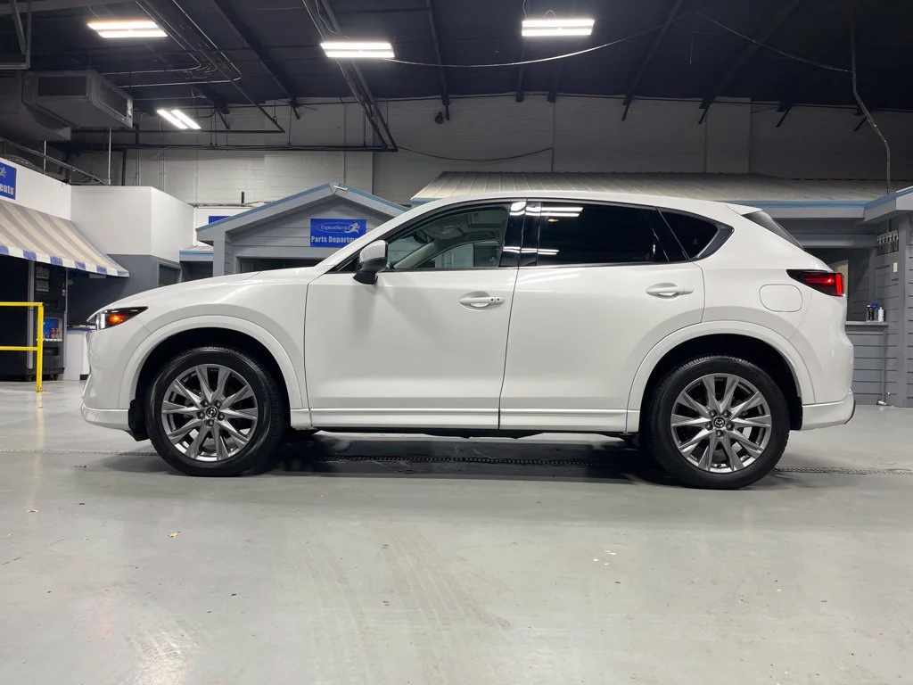 Used 2024 White Metallic Mazda 2.5 S Premium Plus Package image 4