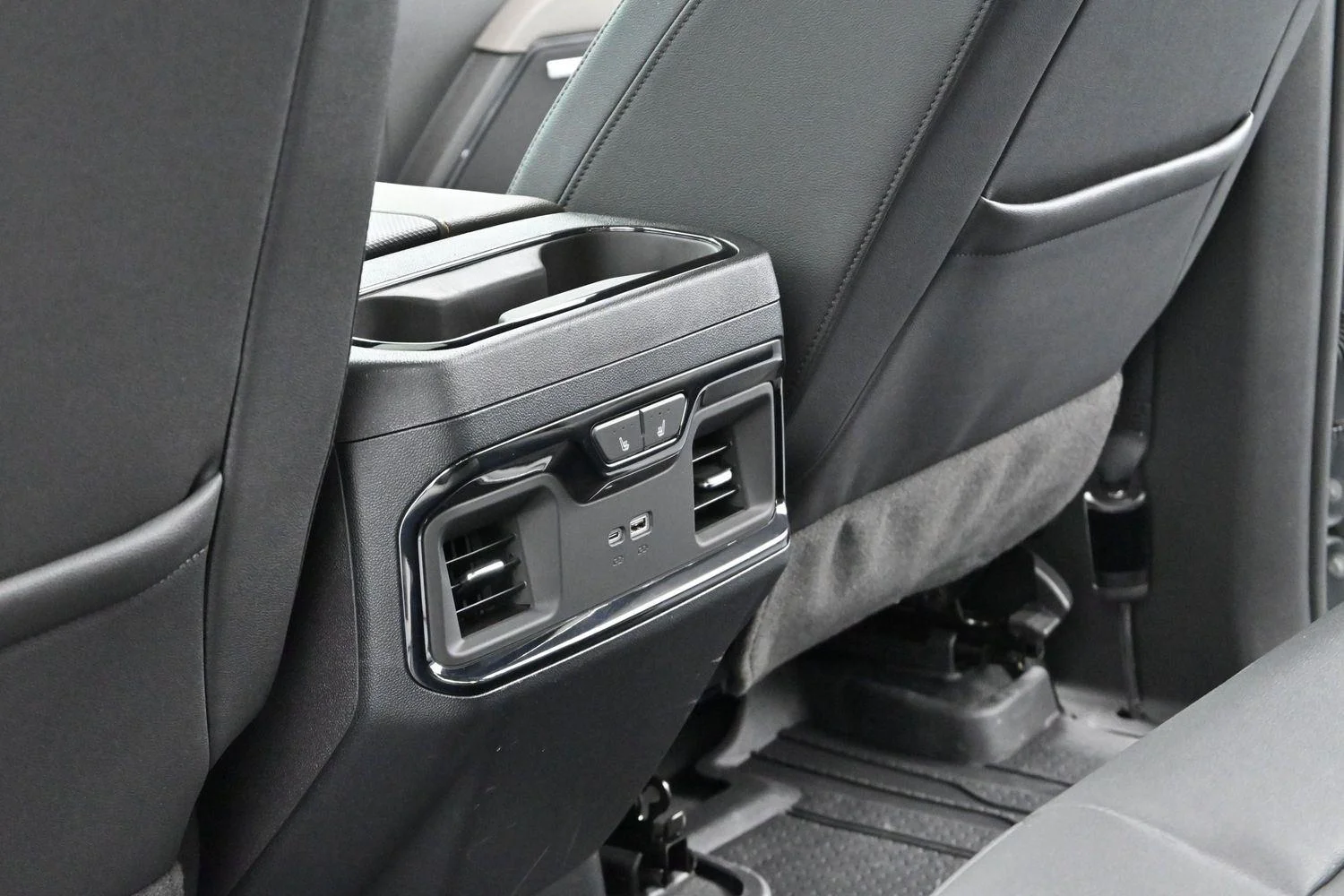 Used 2025 Slate Gray Metallic Chevrolet ZR2 image 31