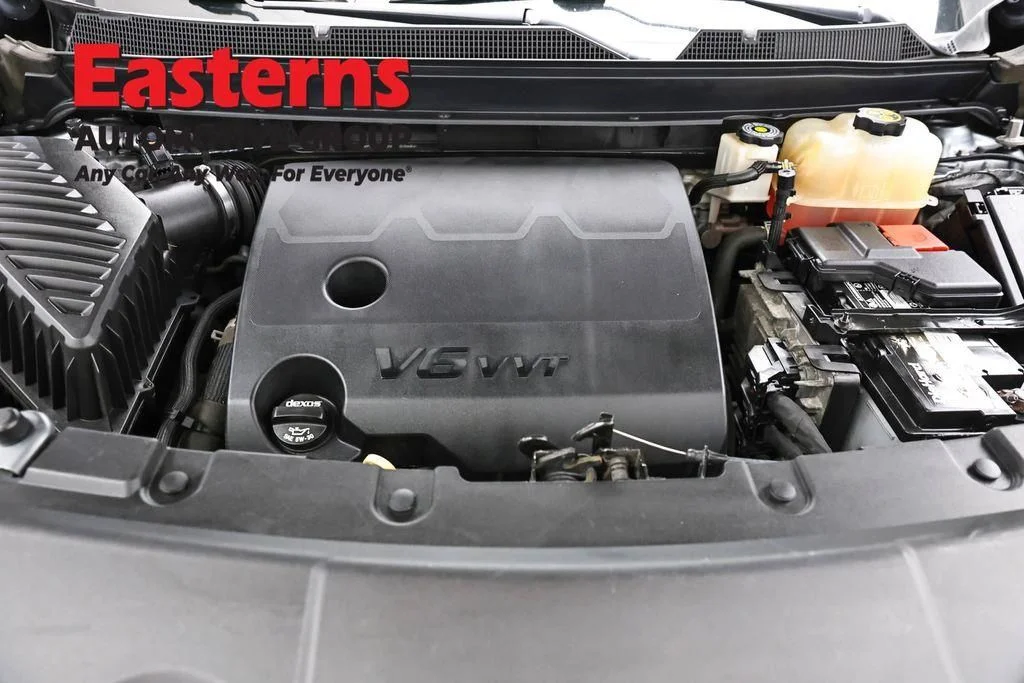 Used 2018 Gray Chevrolet 3LT image 9