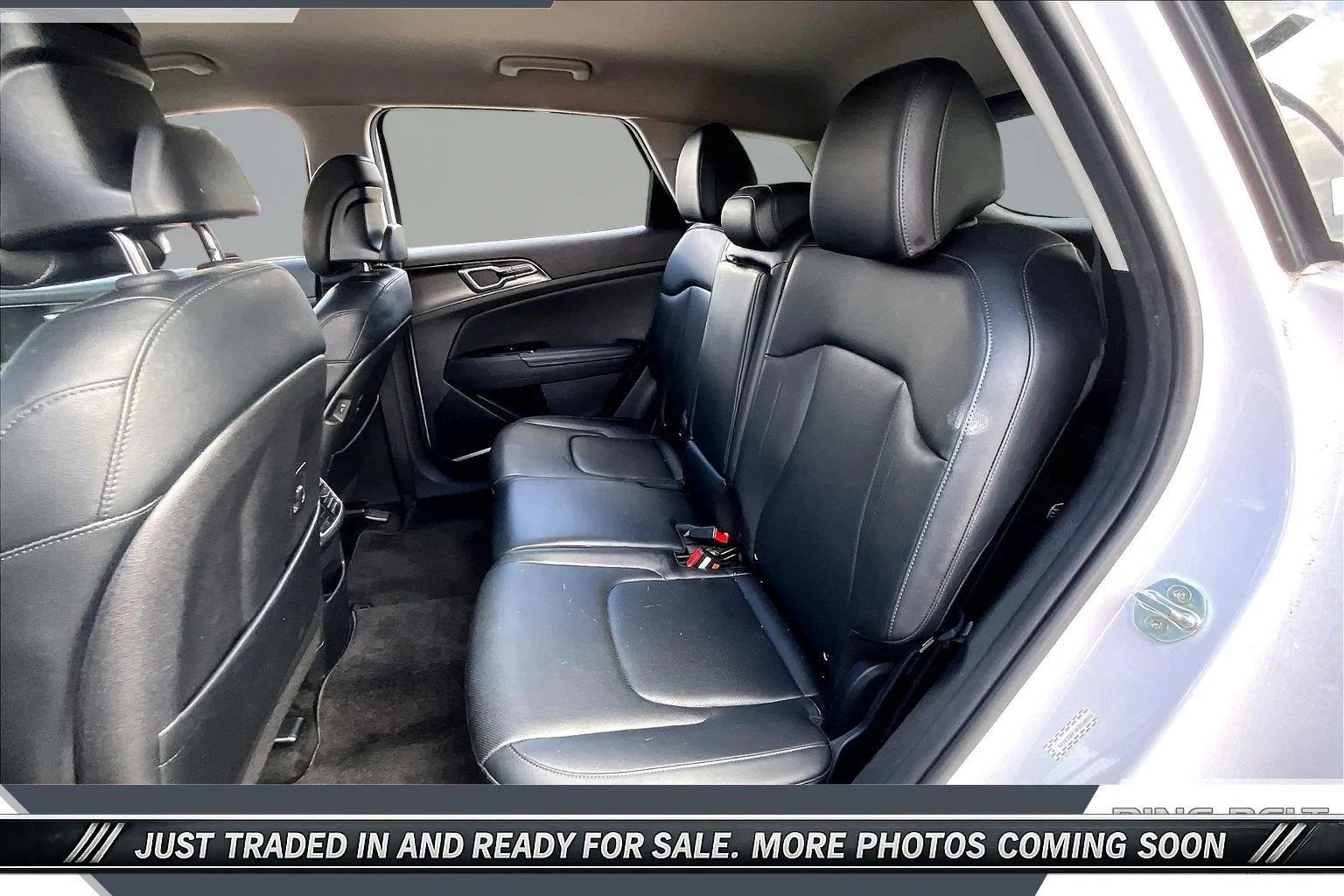Used 2023 Glacial White Pearl Kia EX image 19