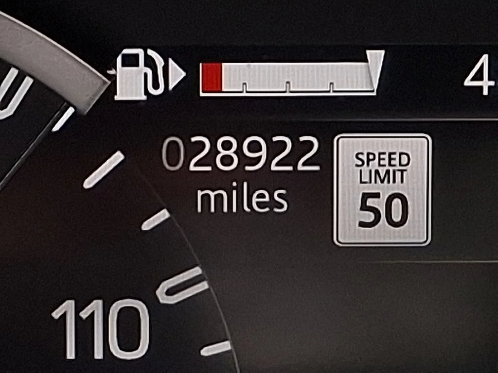 Certified Used 2023  Land Rover X-Dynamic SE image 18