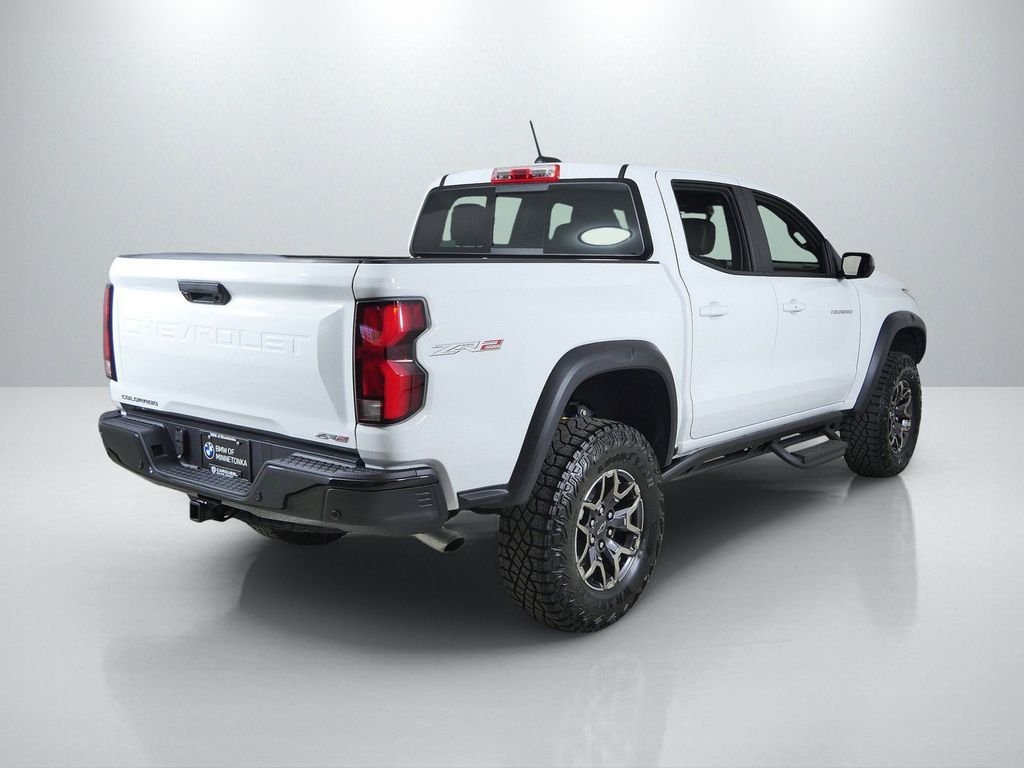 Used 2025 White Chevrolet ZR2 image 10