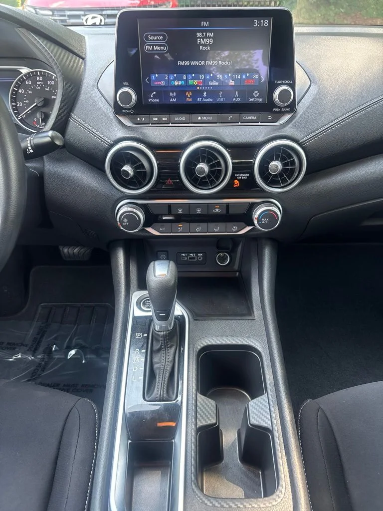 Used 2025 White Nissan SV image 16