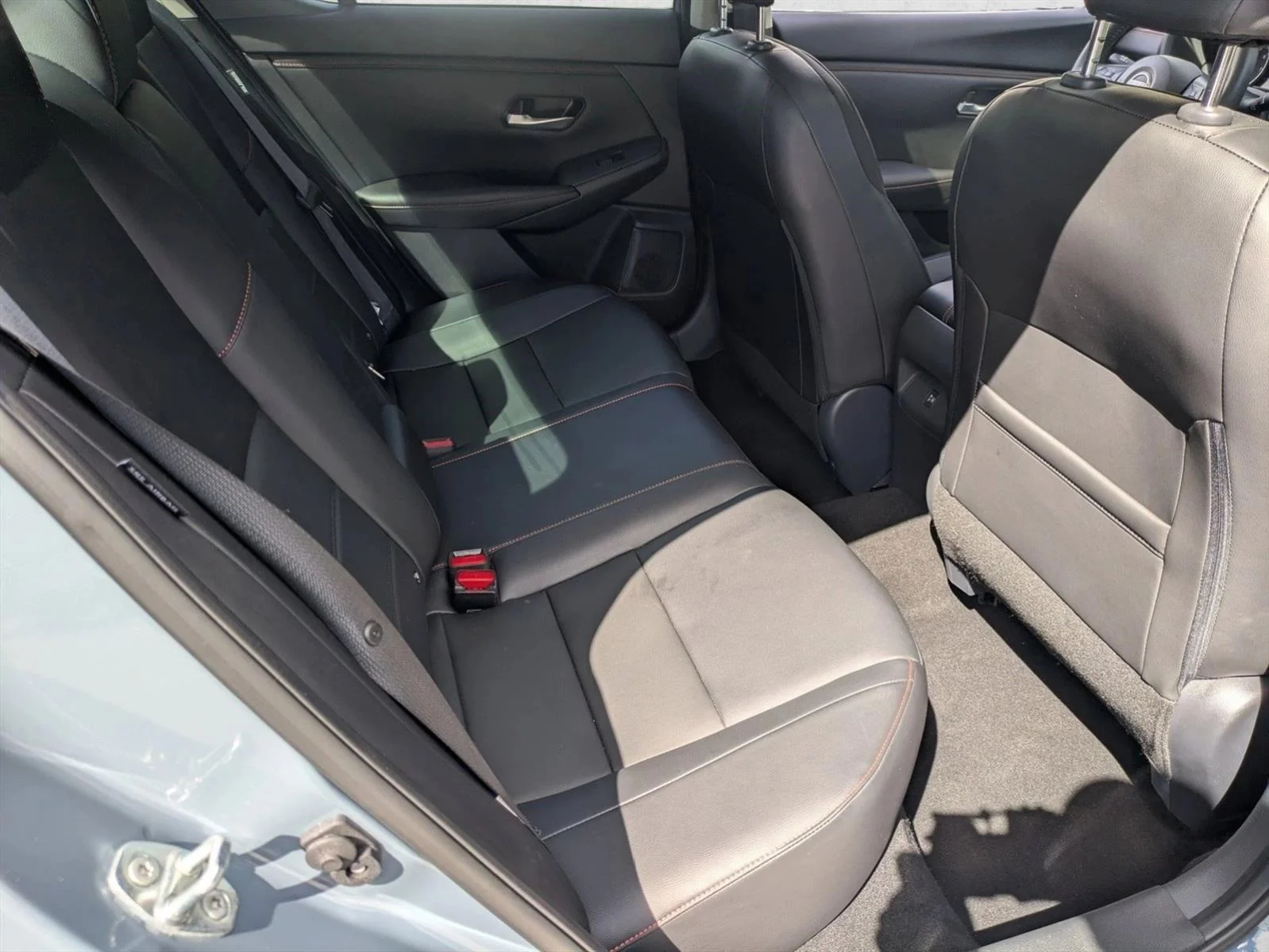 Used 2025 Atlantic Gray Metallic/Super Black Nissan SR image 19
