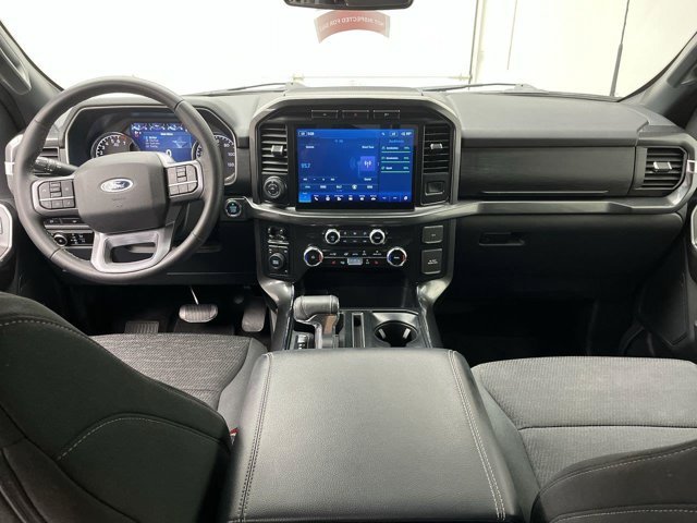 Used 2023 Oxford White Ford XLT image 20