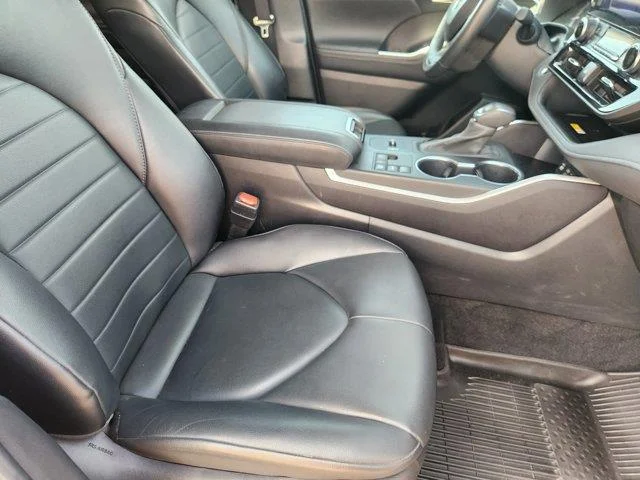 Used 2024 Celestial Silver Metallic Toyota LE Front-Wheel Drive image 13
