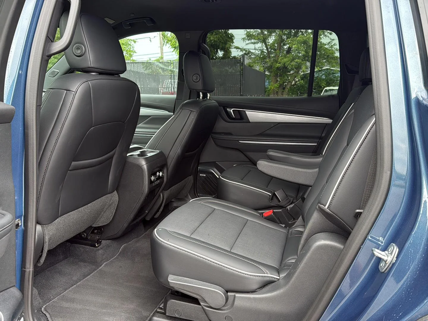 Used 2026 Ocean Blue Metallic Buick Preferred image 10