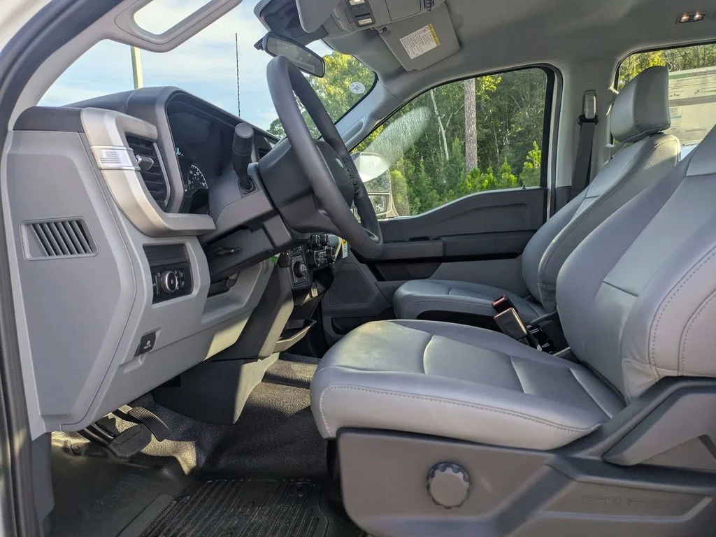 New 2027 Oxford White Ford XL image 19