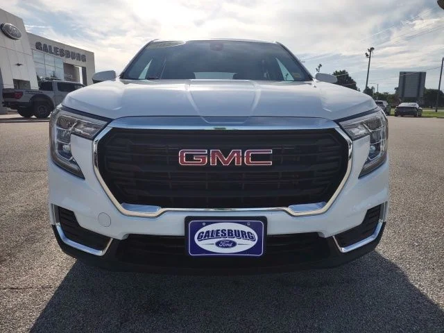 Certified Used 2024 Summit White GMC SLE image 8