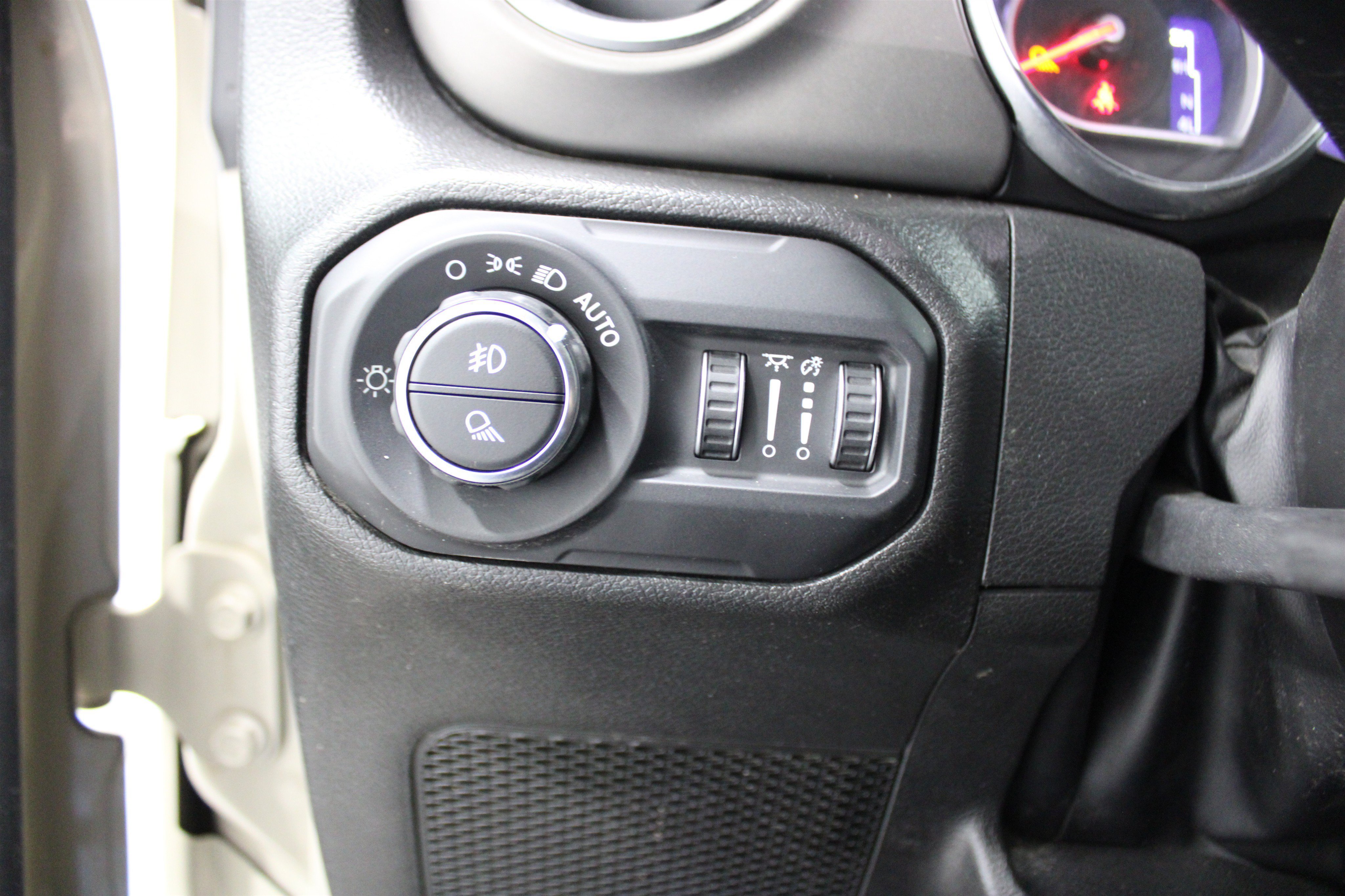 Used 2022 Limited Edition Gobi Clearcoat Jeep Rubicon image 8