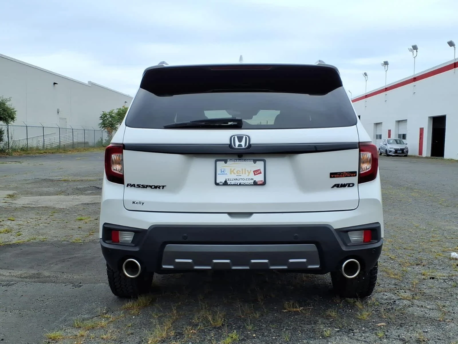 Certified Used 2024 Platinum White Pearl Honda TrailSport image 6