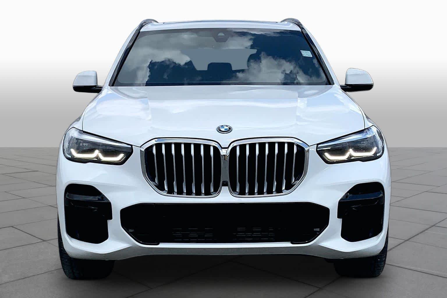 Used 2023 Alpine White BMW xDrive45e image 4