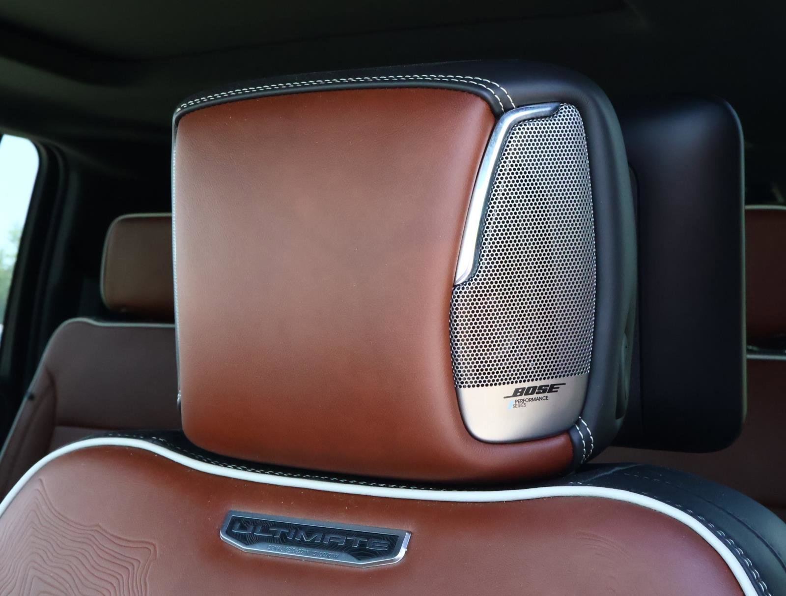 2023 GMC Yukon XL Denali Ultimate - Photo 18