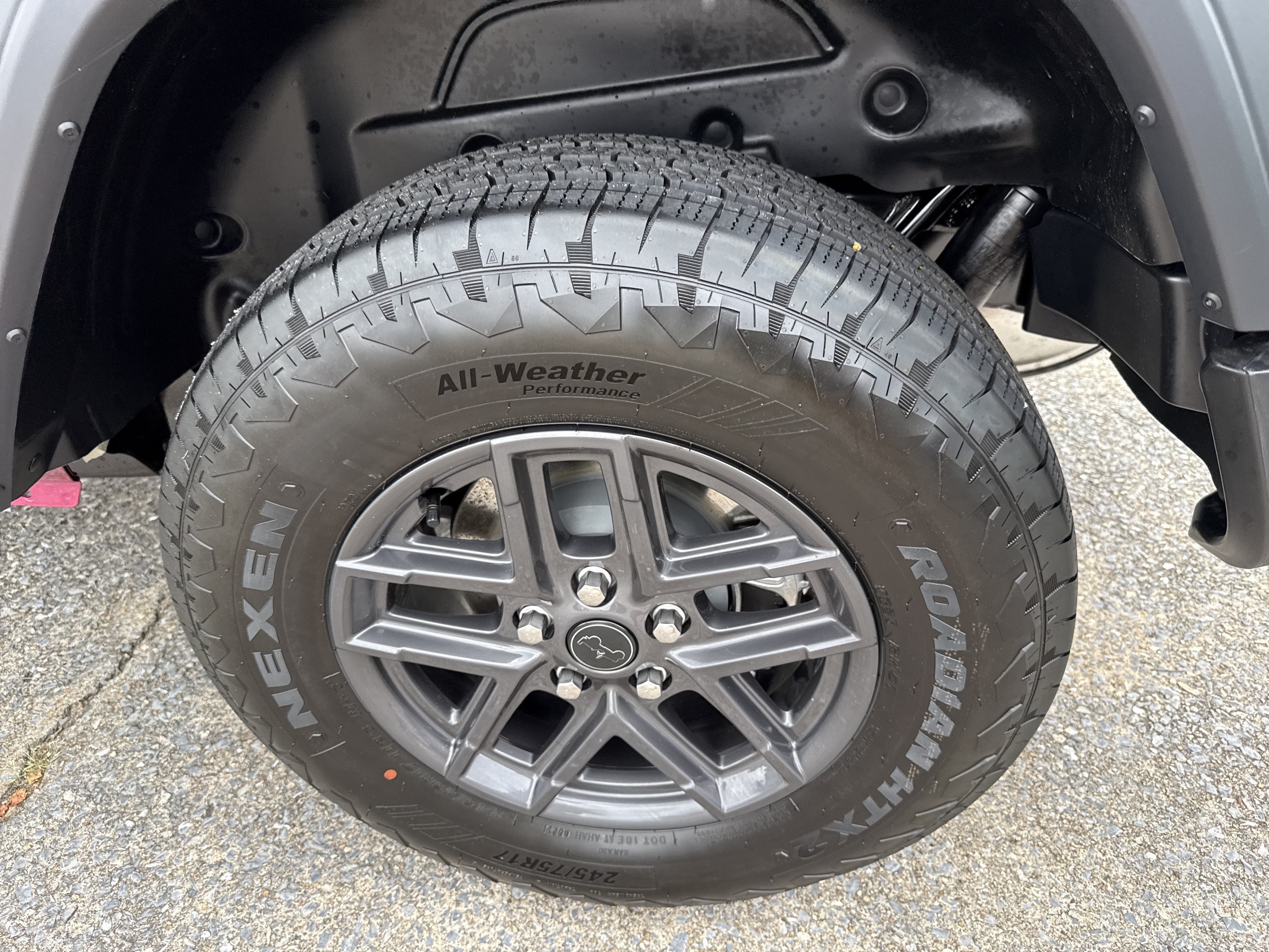 New 2026 Tuscadero Pearlcoat Jeep Sport S image 21