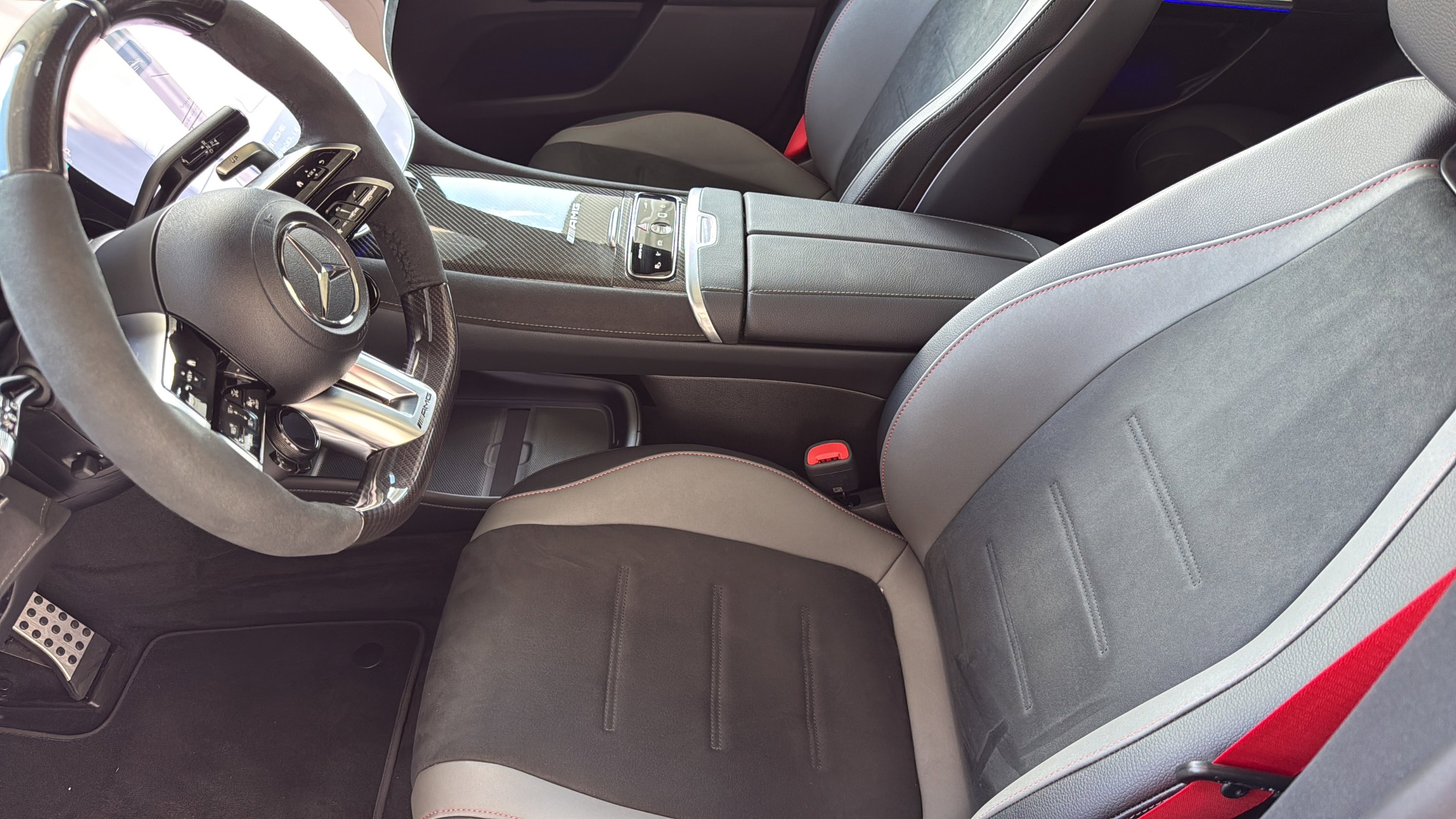 Certified Used 2026 MANUFAKTUR Moonlight White Metallic Mercedes-Benz AMG® EQE image 19