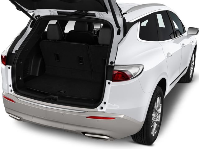 Used 2022 White Frost Tricoat Buick Avenir image 7