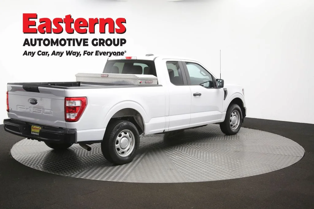 Used 2023 White Ford XL image 39